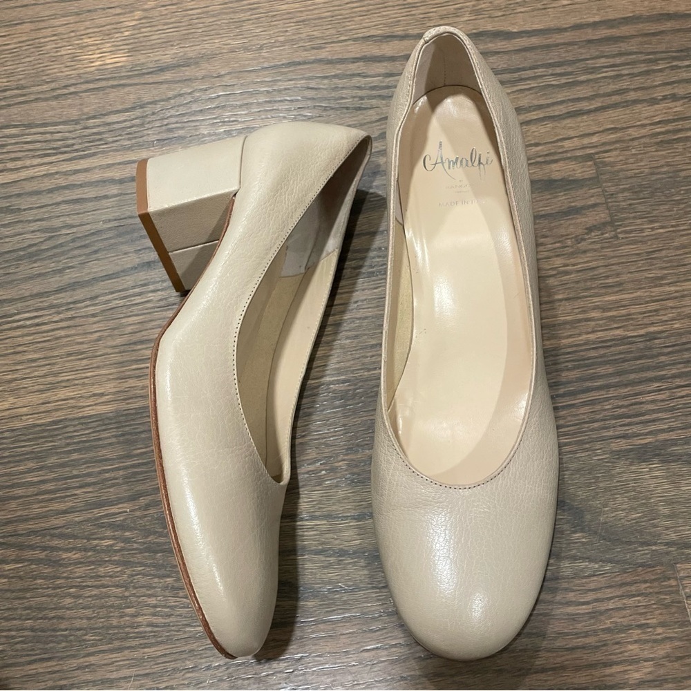 Amalfi by Rangoni Firenze Natural Leather Pumps Made in Italy Size 9.5